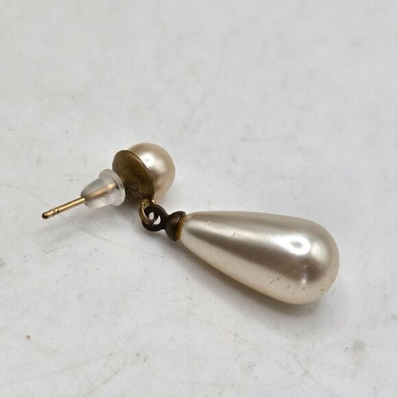 "5/$25" Mismatched Vintage Faux Pearl Post Earrings - Picture 4 of 9